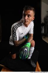 Claudio KNEELING PLAYER